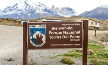 Tour full day: Torres del Paine & Cueva del Milodón